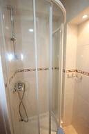 2 Bedroom House near Tombs of the Kings