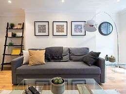 Upper Berkeley Street Flats