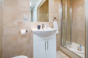 Upper Berkeley Street Flats