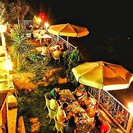 Bab-i Zer Konaklama Ve Restoran