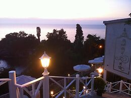 Bab-i Zer Konaklama Ve Restoran