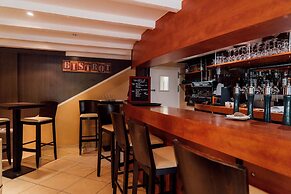 Logis Auberge de Pont Calleck