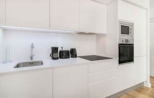 Lisbon Stay at Santo António Flat