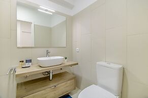Lisbon Stay at Santo António Flat