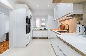 Lisbon Stay at Roma Boulevard Apartment