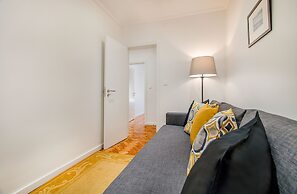 Lisbon Stay at Roma Boulevard Apartment