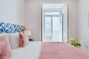 Life is Good in Lisbon Baixa Apartment