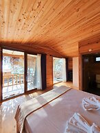 Rocas Roja Beach Hotel