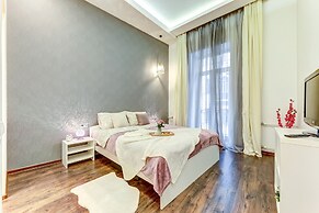 Apartments Vesta in Grivtsova Pereulok