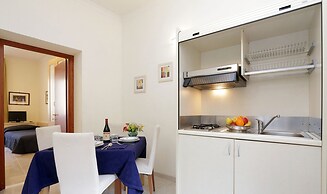 Domus Valentina Apartment