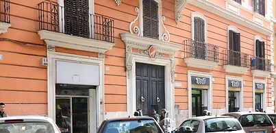 LuckyDomus Esquilino apartment