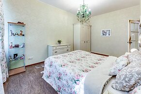 Apartments Vesta by Kazansky Cathedral