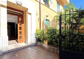 Odescalchi Garden Apartment