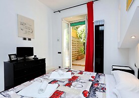 Odescalchi Garden Apartment