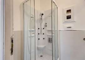 HI River View apartment