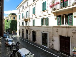 La maison du cardinal Apartment