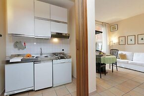 Unique Grand Trevi Fountain Apartment