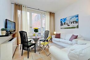 Unique Grand Trevi Fountain Apartment