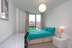 Stylish 1 Bedroom Apartment near London City