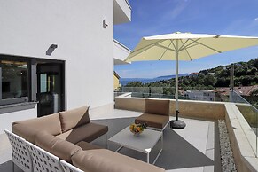 Modena Maris Apartments