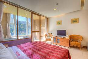 Crystal Hotel