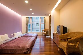 Crystal Hotel
