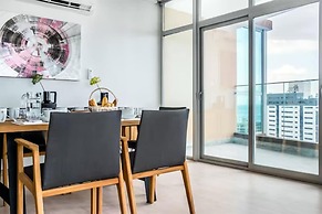 Gorgeous Apartment Ocean View