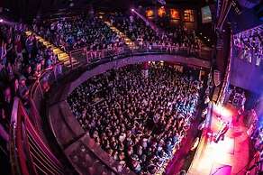 Palace Inn Blue Federal Road