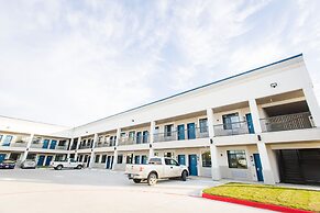 Palace Inn Blue Federal Road