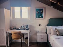 THE GUTMAN TLV - Neve Tzedek