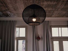 THE GUTMAN TLV - Neve Tzedek