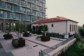 THE GUTMAN TLV - Neve Tzedek