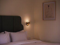 THE GUTMAN TLV - Neve Tzedek