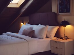 THE GUTMAN TLV - Neve Tzedek