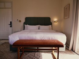 THE GUTMAN TLV - Neve Tzedek