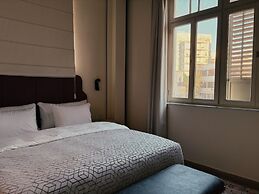 THE GUTMAN TLV - Neve Tzedek