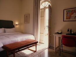 THE GUTMAN TLV - Neve Tzedek