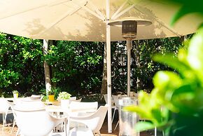 Horse and Jockey Hotel Homebush