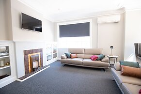 Horse and Jockey Hotel Homebush