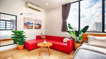 Donald Service Apartment