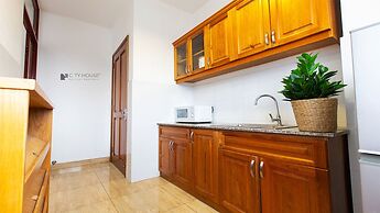 Donald Service Apartment