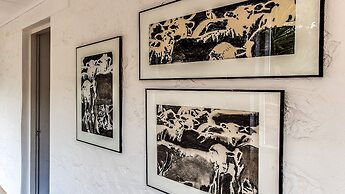 Antechamber Bay Retreats