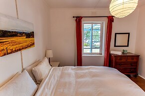 Antechamber Bay Retreats