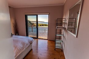 Antechamber Bay Retreats