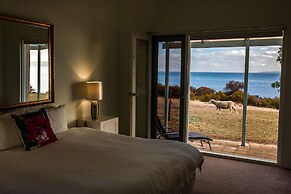 Antechamber Bay Retreats