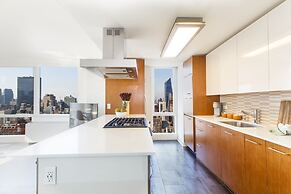 Ny Finest Luxury Apartment