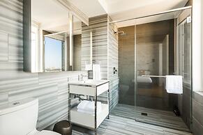 Ny Finest Luxury Apartment