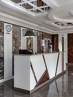 Cronwell Nika Center