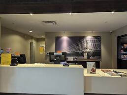 Staybridge Suites Scottsdale - Talking Stick by IHG