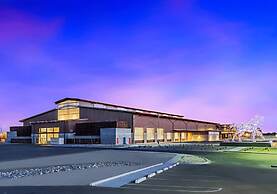 Staybridge Suites Scottsdale - Talking Stick by IHG